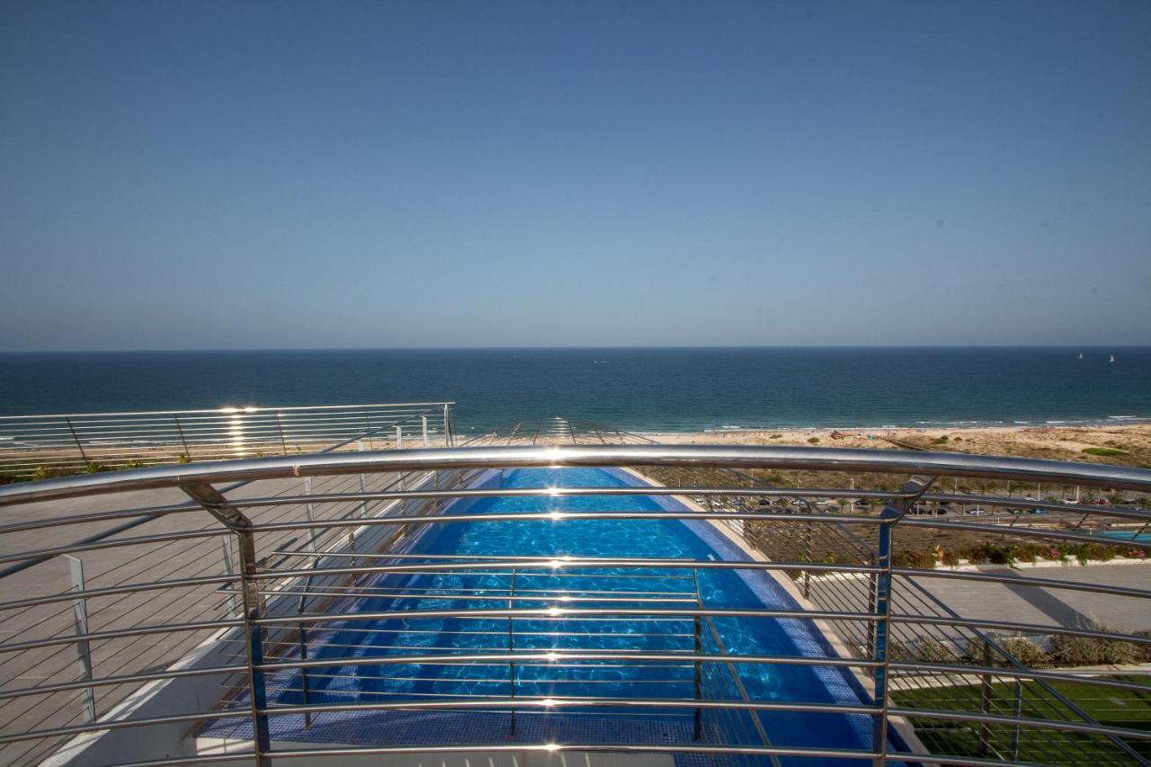 Infinity Luxury Sea View Apartment With Private Garden Arenales del Sol Exterior photo